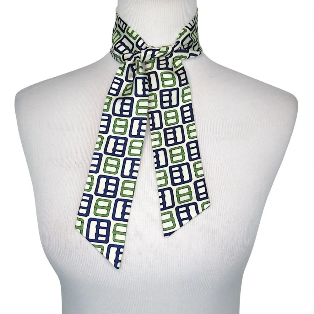J. McLaughlin Silk Skinny Scarf Buckle Print NEW